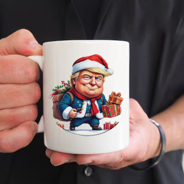 Cute Trump 2024 Christmas Mug1