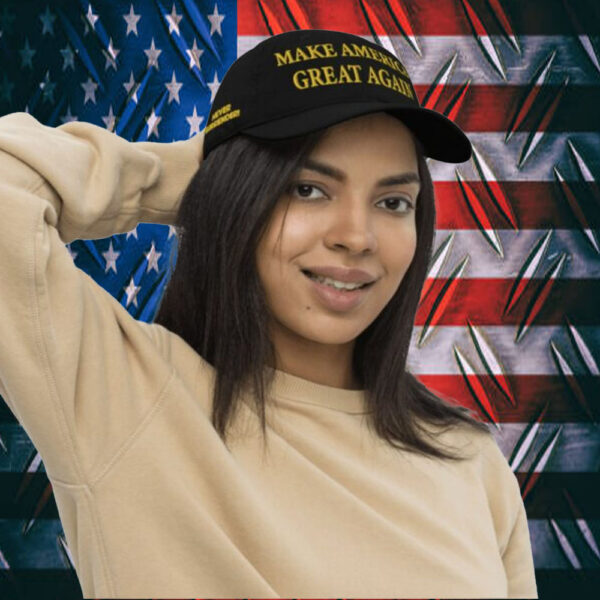 The black and gold hat - Trump Victory4